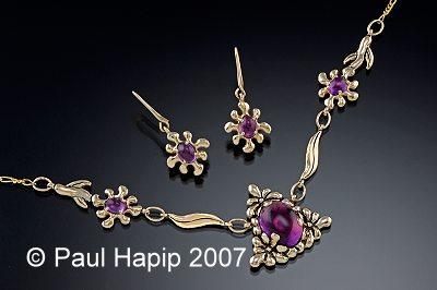 #405 - Art Nouveau Necklace & Earrings