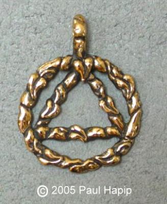 #309 - Vine with Philodendron Leaves Pendant - AA Symbol